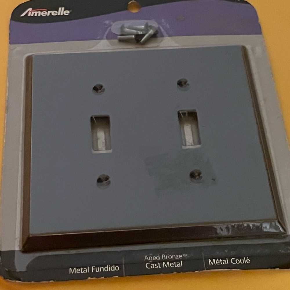 Amerelle  Ahed Bronze cast iron Metal wall plate